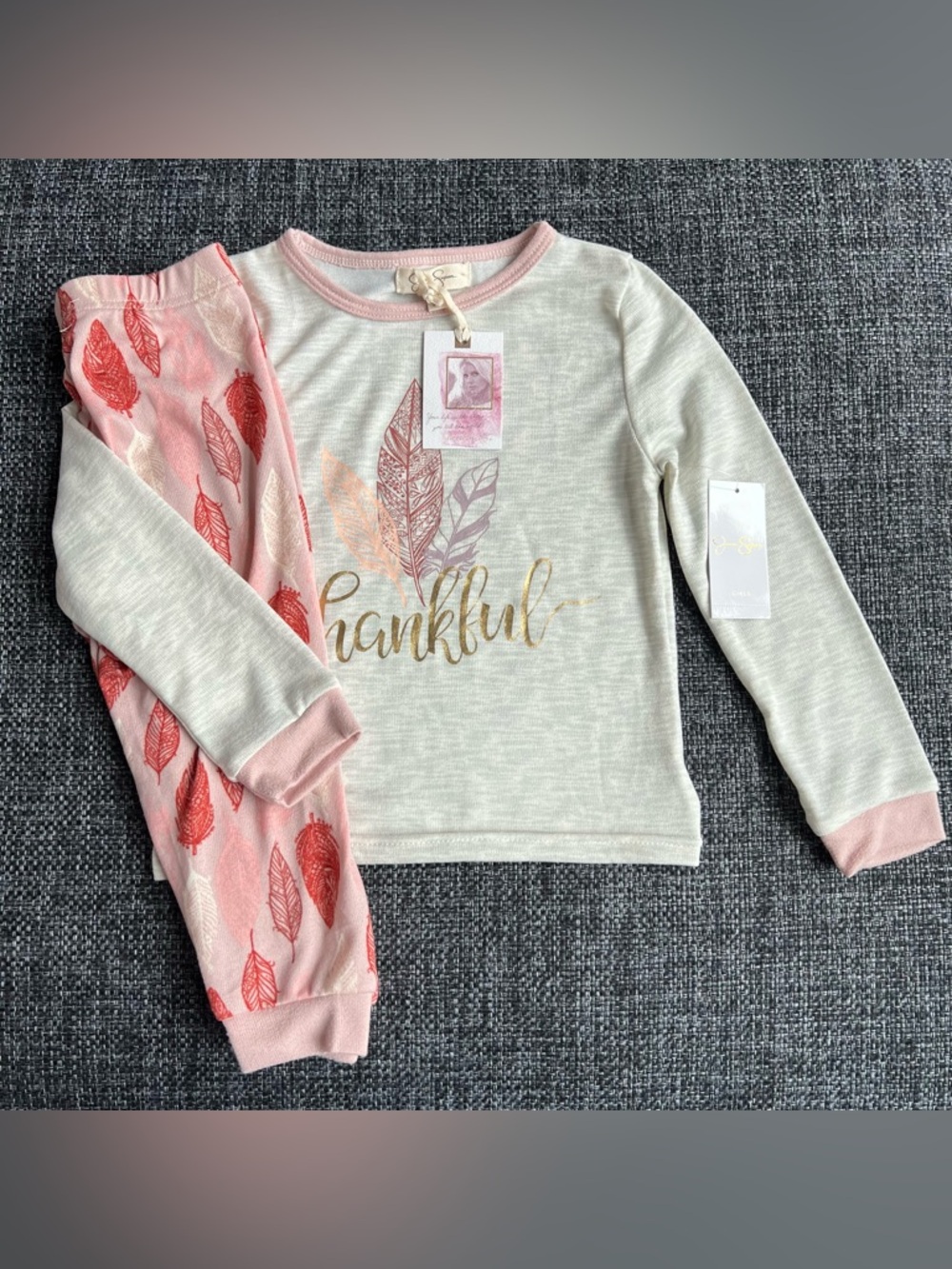 NWT Jessica Simpson Girls Feather Pajama Set Size 3T